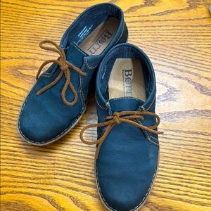 Born Women's Nuala Bootie Navy suede Size 8.5